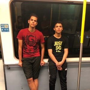 Meet your Posher, Brandom